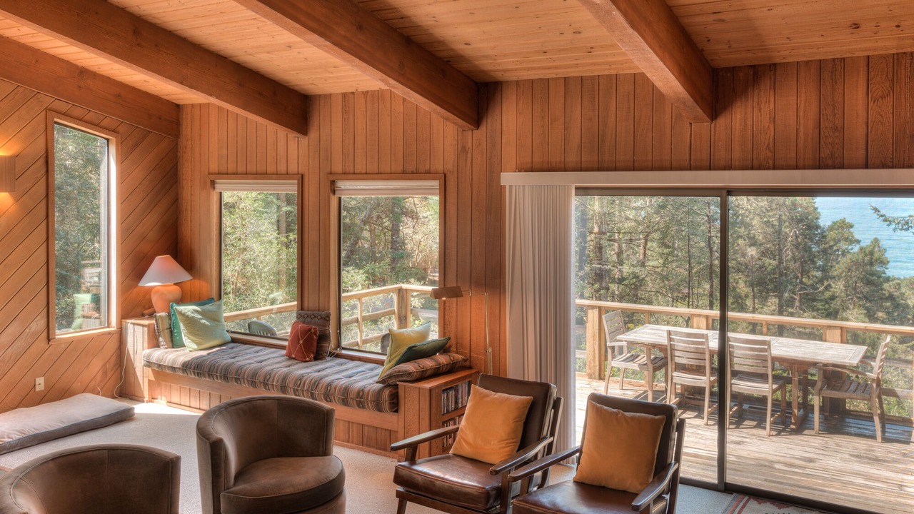 Photo of Livingroom in Sea Ranch