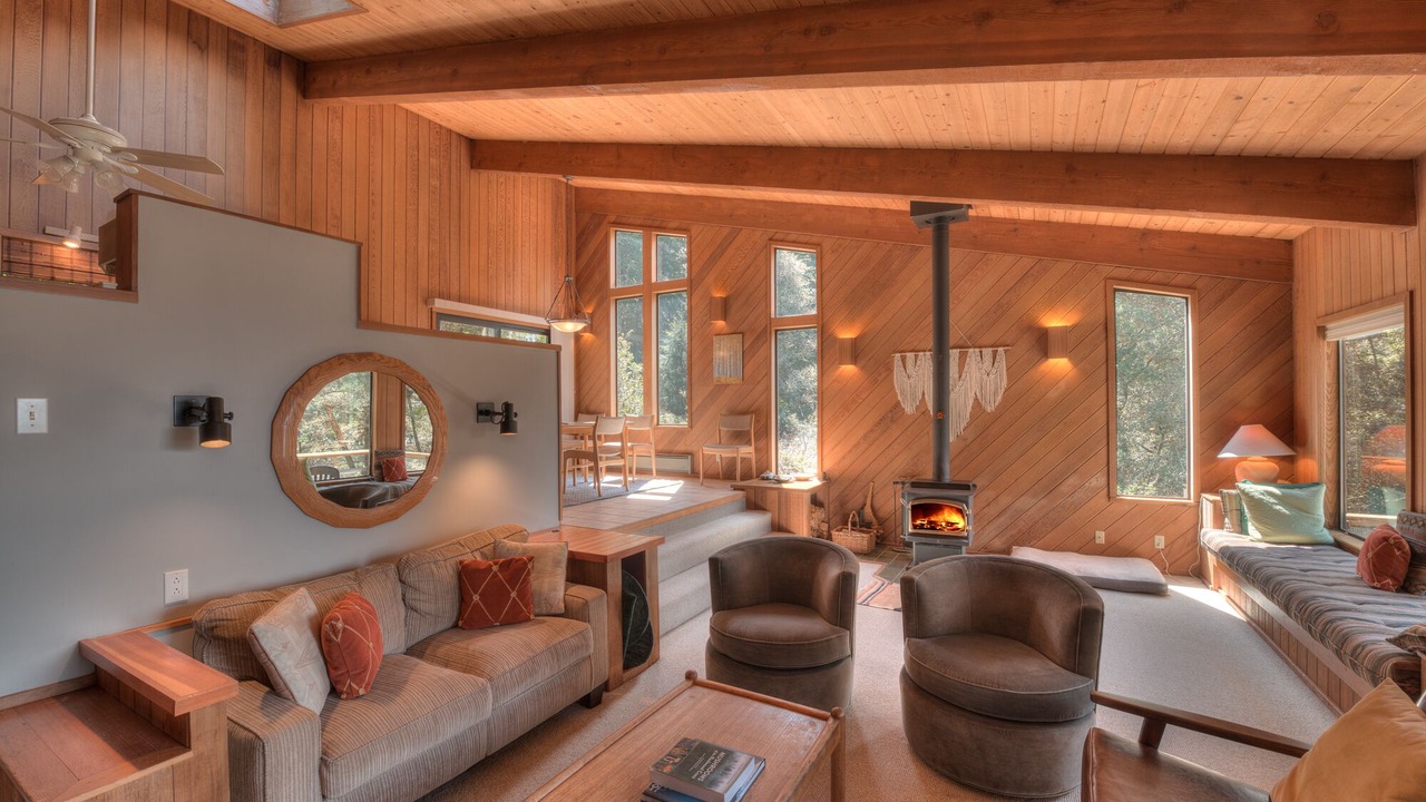 Photo of Livingroom in Sea Ranch