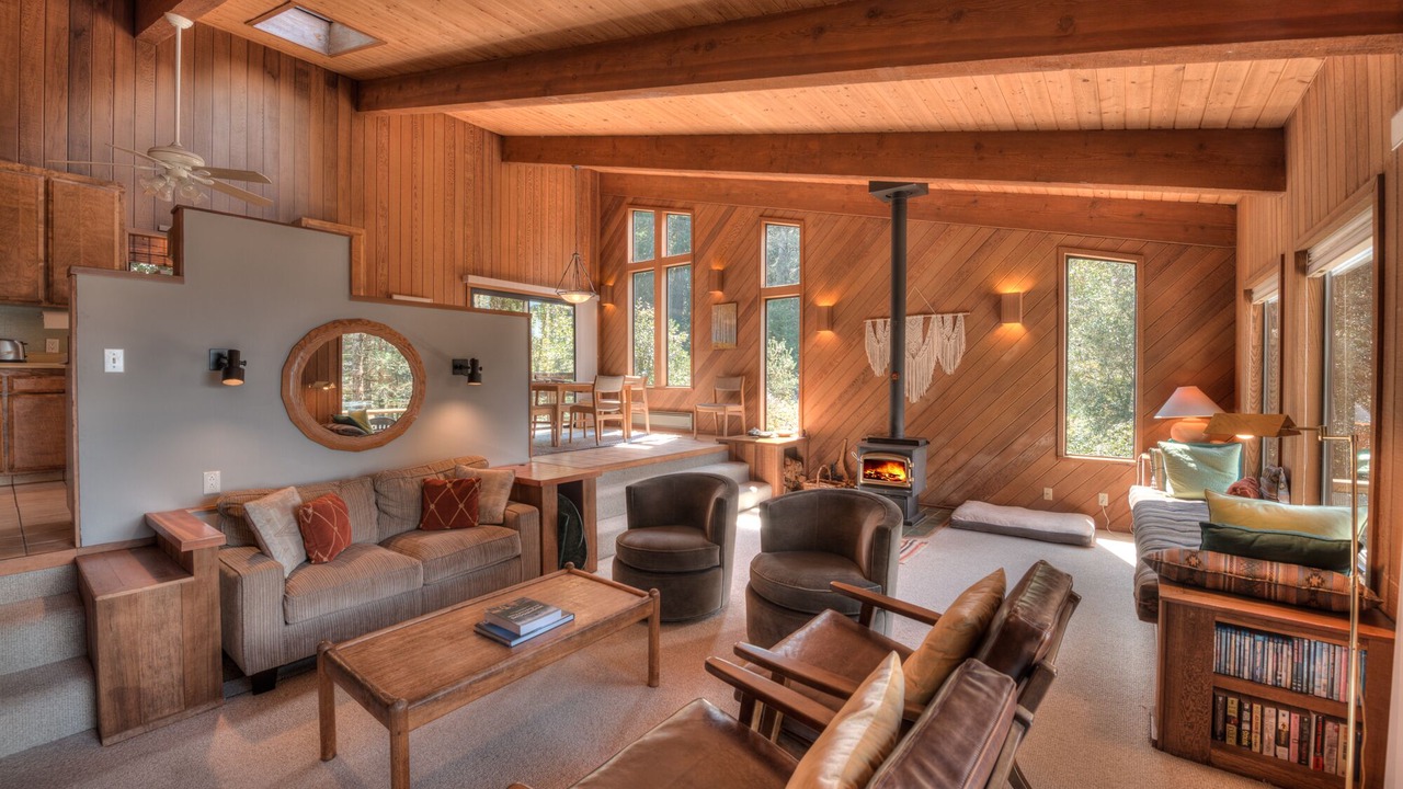 Photo of Livingroom in Sea Ranch