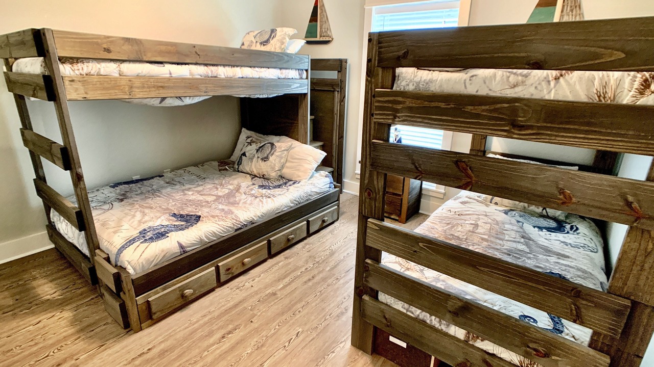 Photo of Bedroom in Port Bolivar