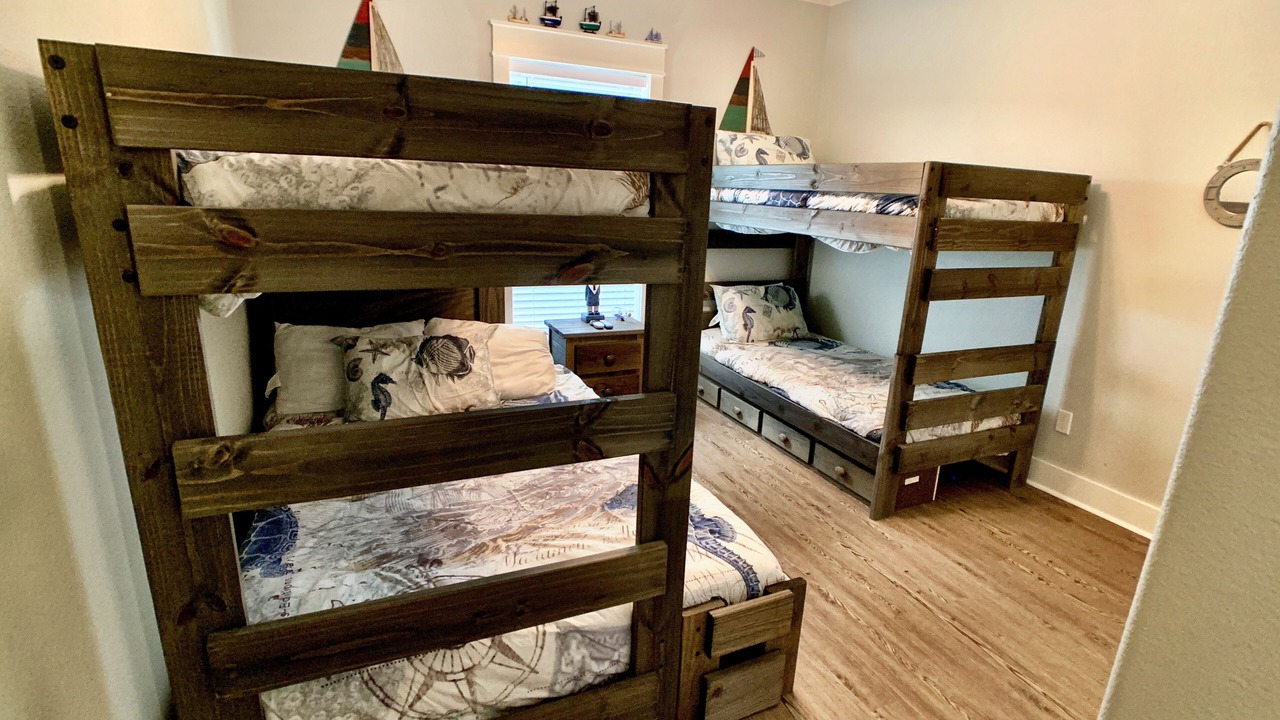 Photo of Bedroom in Port Bolivar