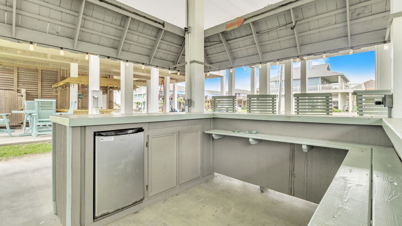 Photo of Outdoor in Crystal Beach