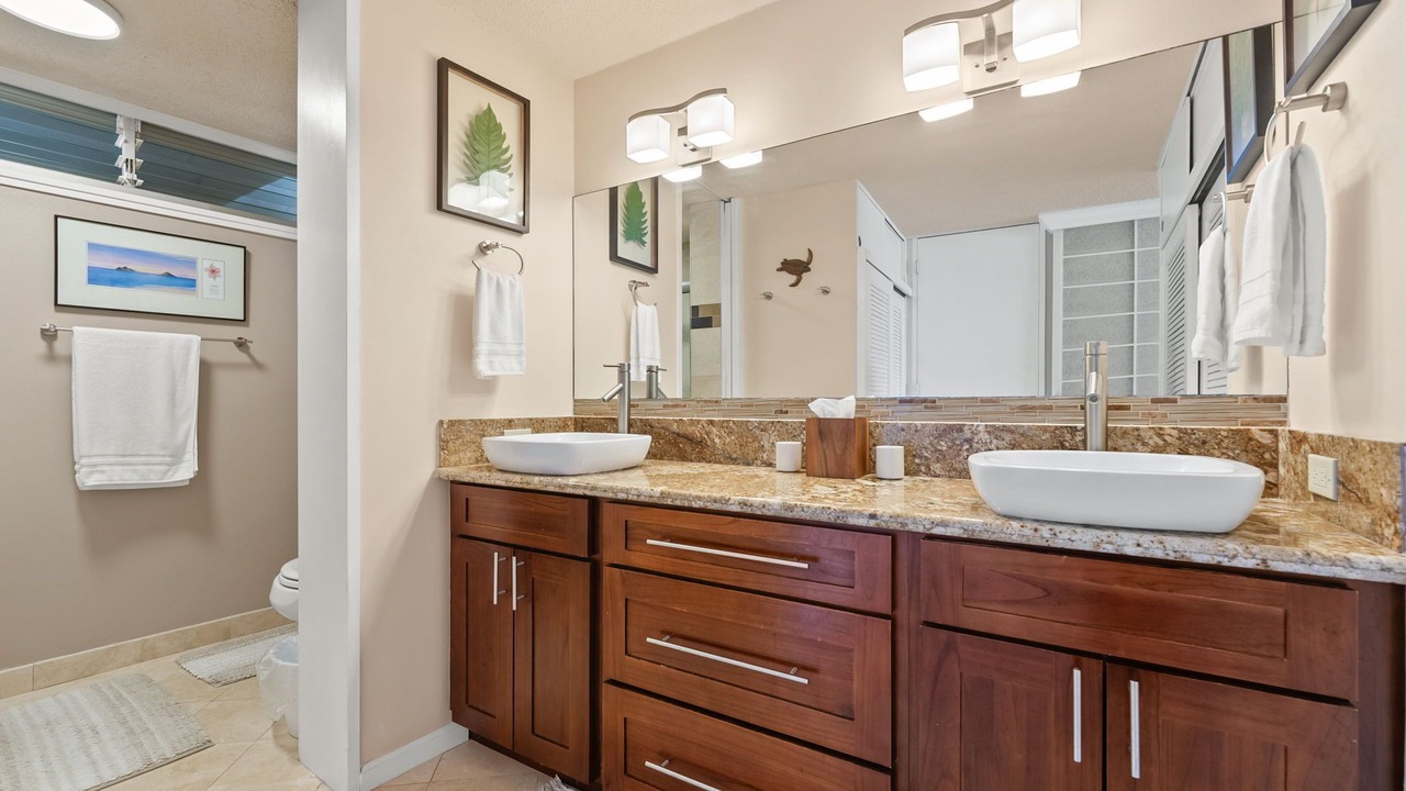 Photo of Bathroom in Diamond Head - Kapahulu - St. Louis