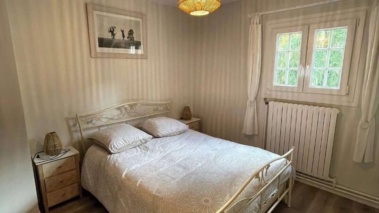 Photo of Bedroom in Nogent-le-Rotrou