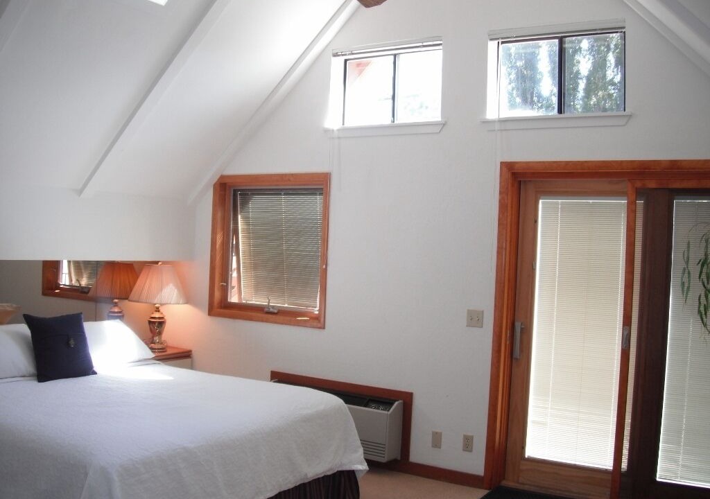 Photo of Bedroom in Tahoe Vista