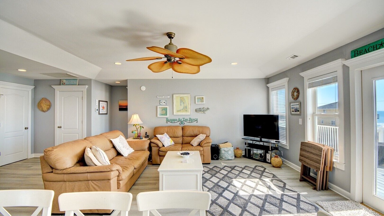 Photo of Livingroom in Ocean City Beach