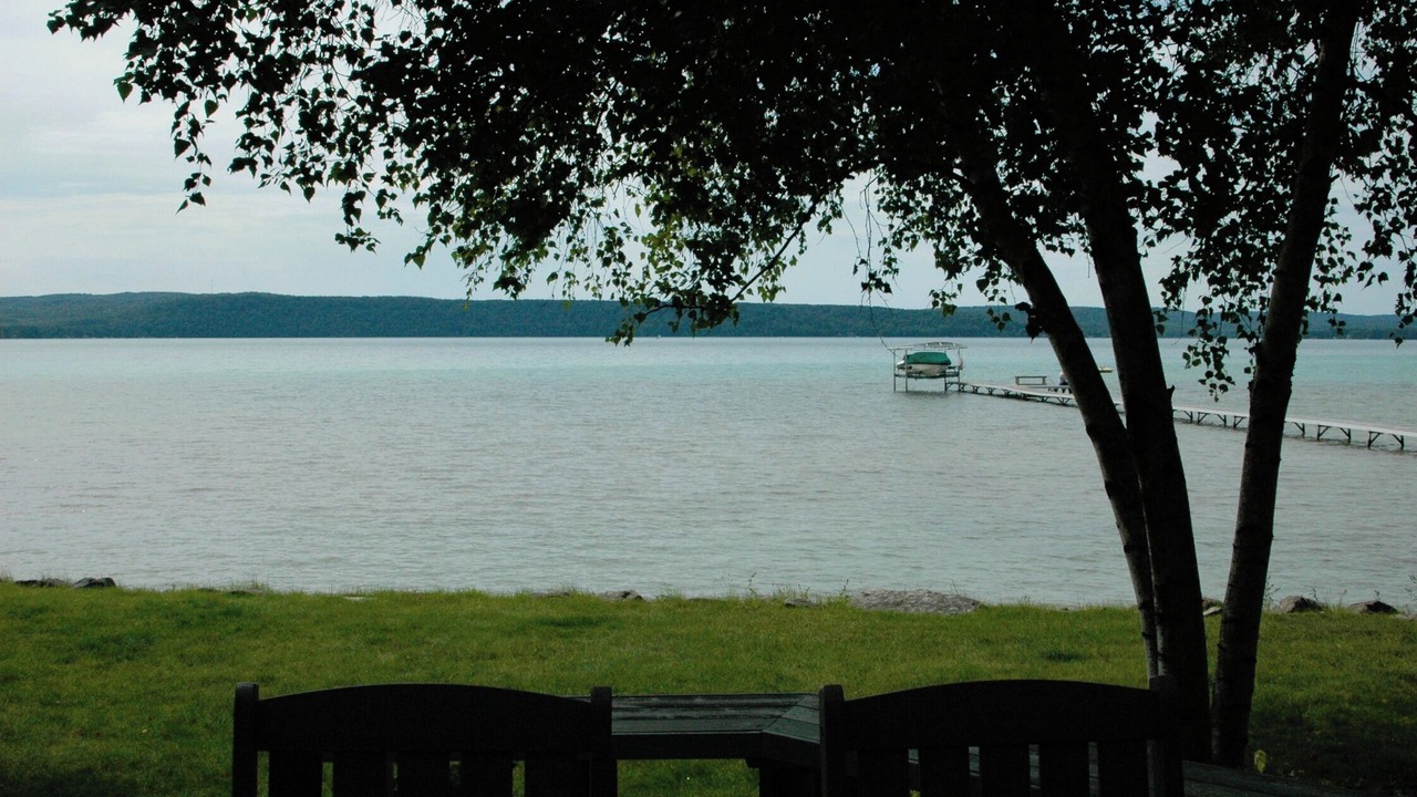 Photo of Outdoor in Maple City