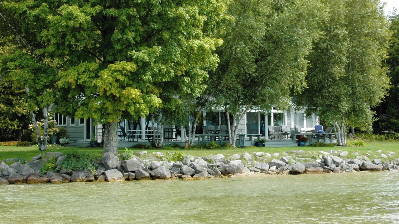 Photo of Outdoor in Maple City