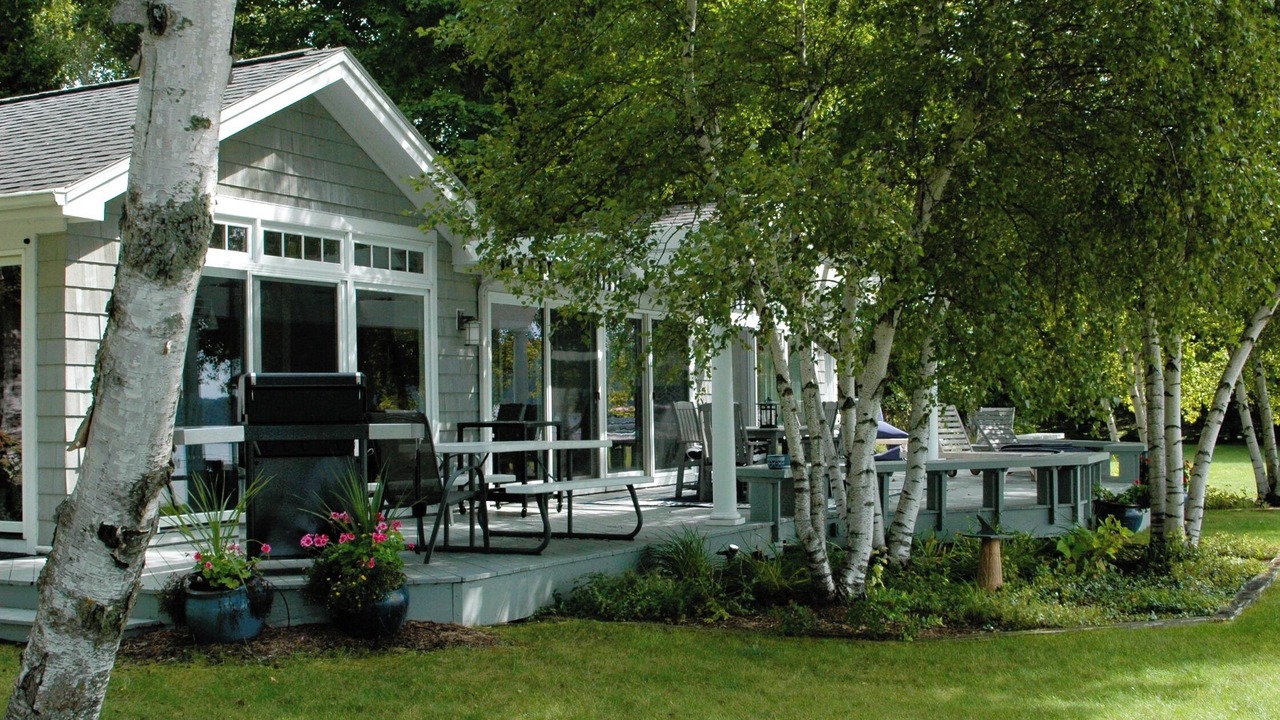Photo of Patio Balcony in Maple City