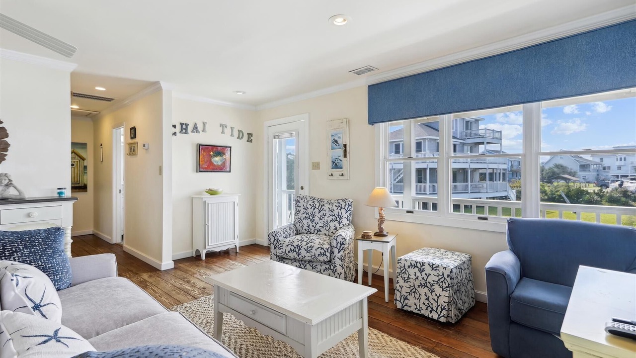 Photo of Livingroom in Ocracoke