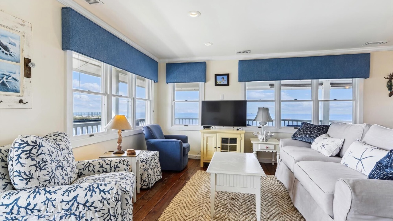 Photo of Livingroom in Ocracoke