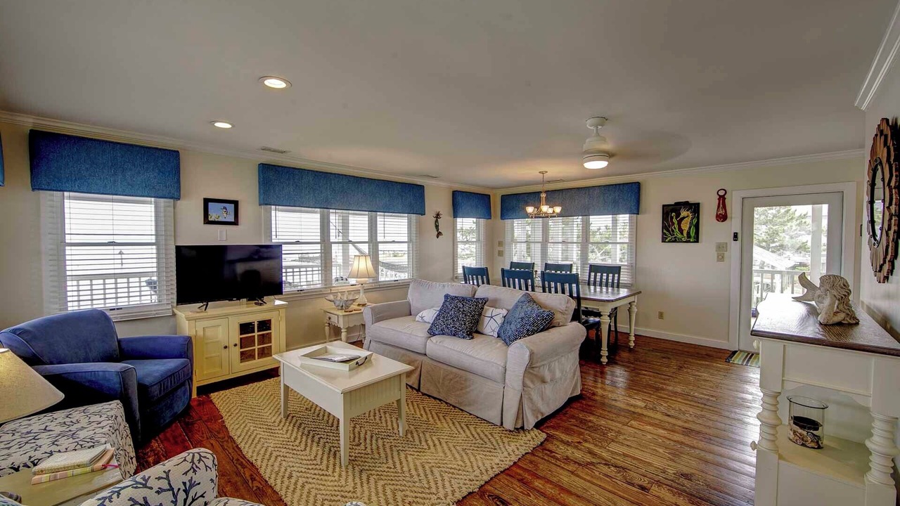 Photo of Livingroom in Ocracoke