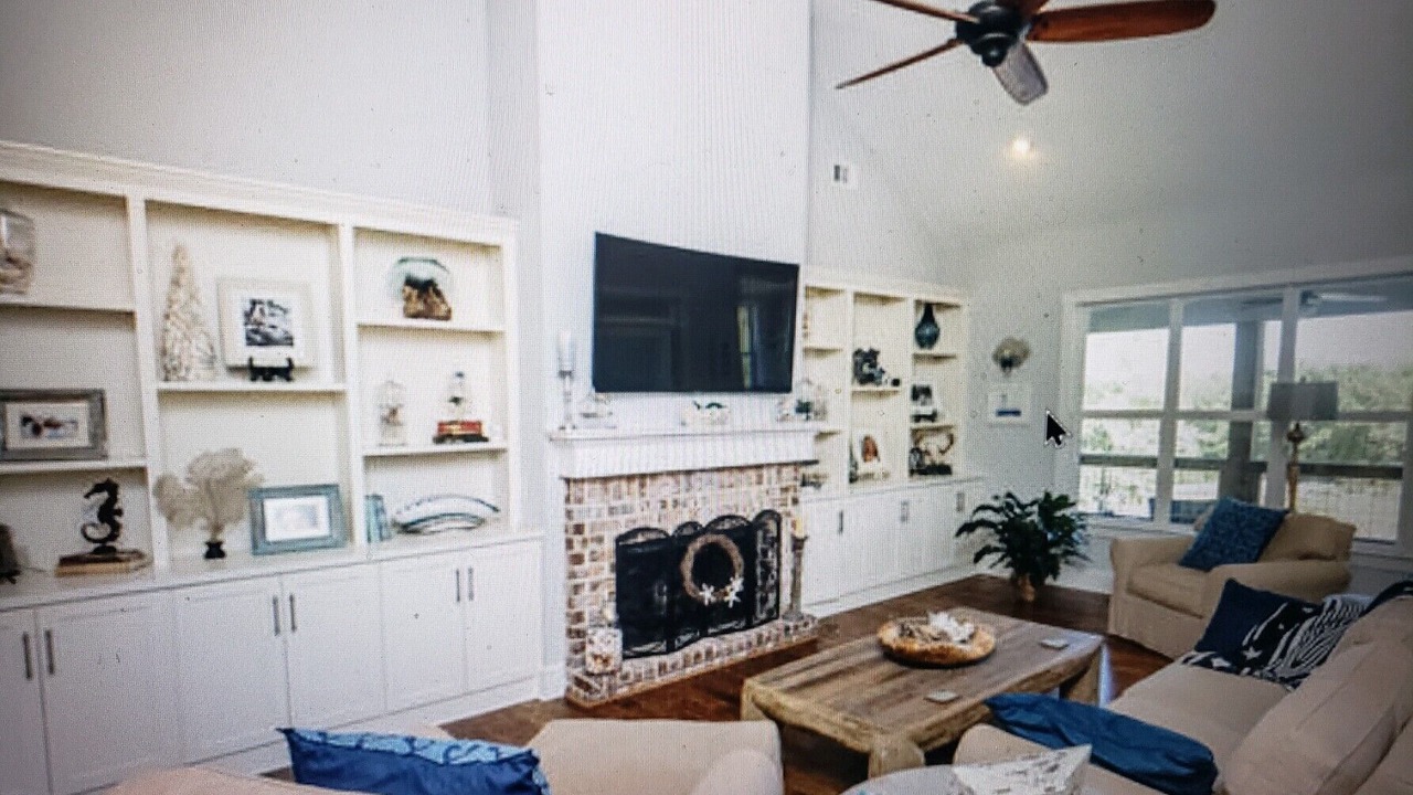 Photo of Livingroom in Bath