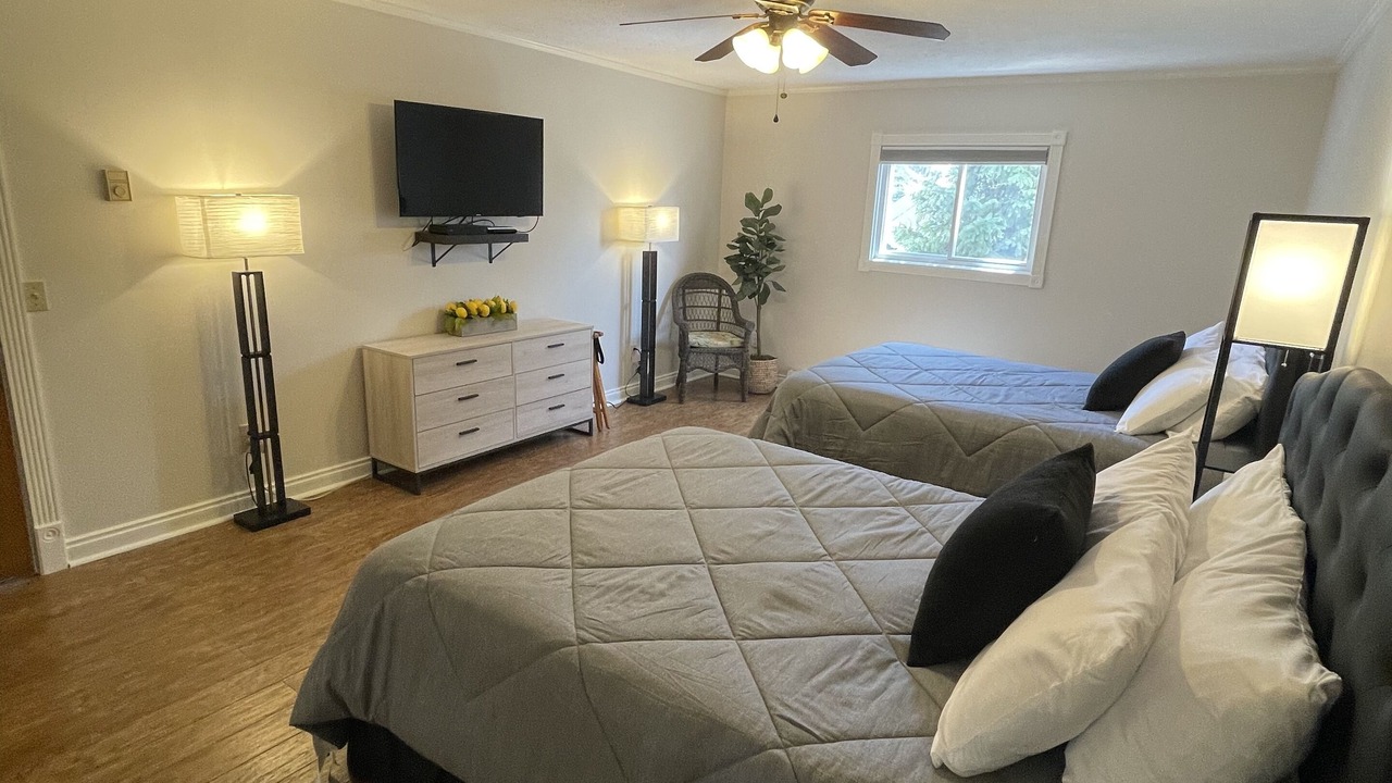 Photo of Bedroom in Conway