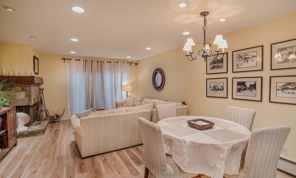 Photo of Bedroom in Tahoya Shores