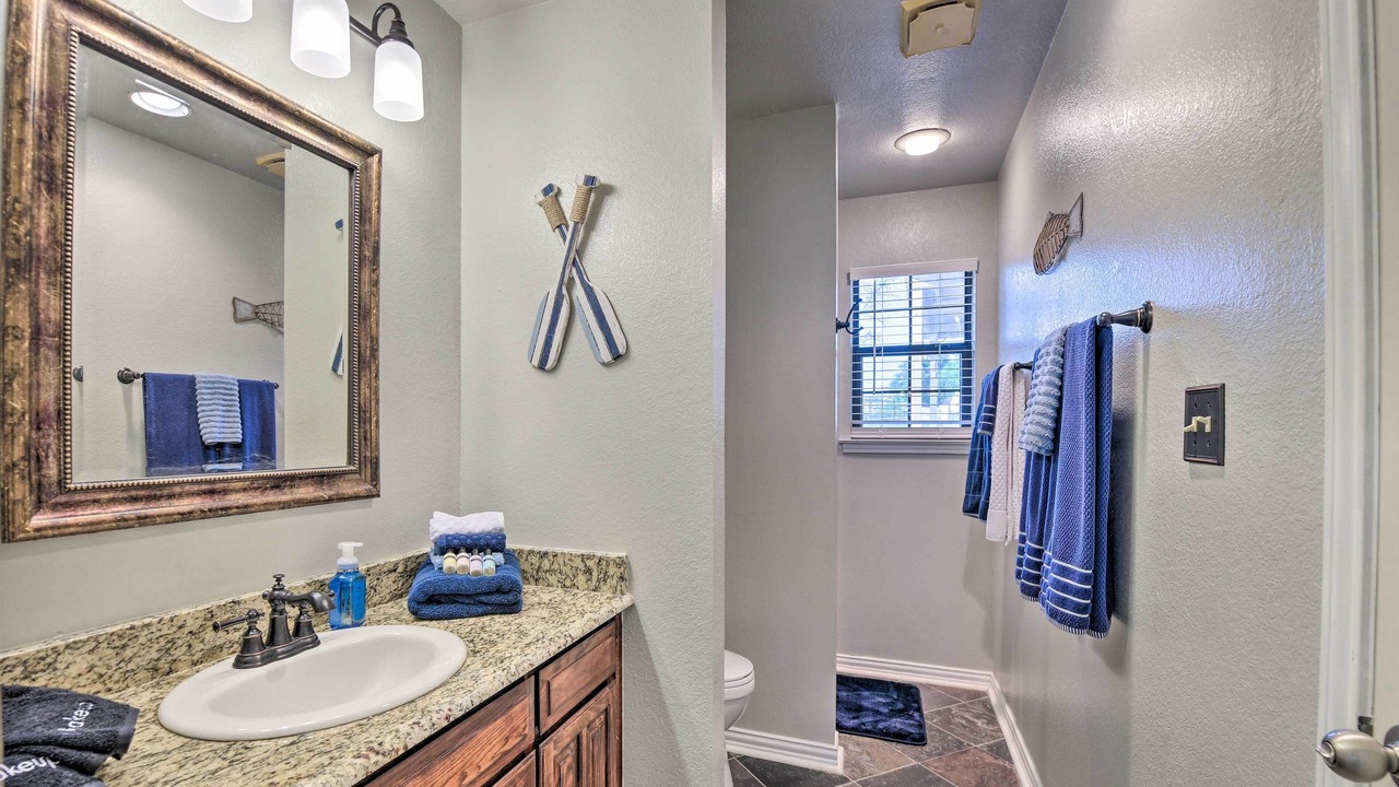 Photo of Bathroom in Granbury