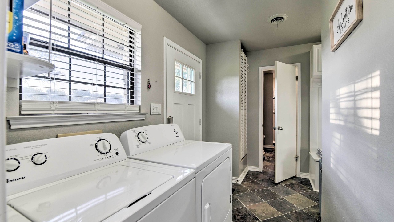 Photo of Bedroom in Granbury