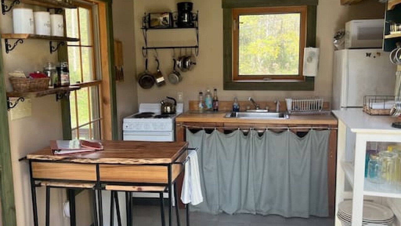 Photo of Kitchen in Waneta