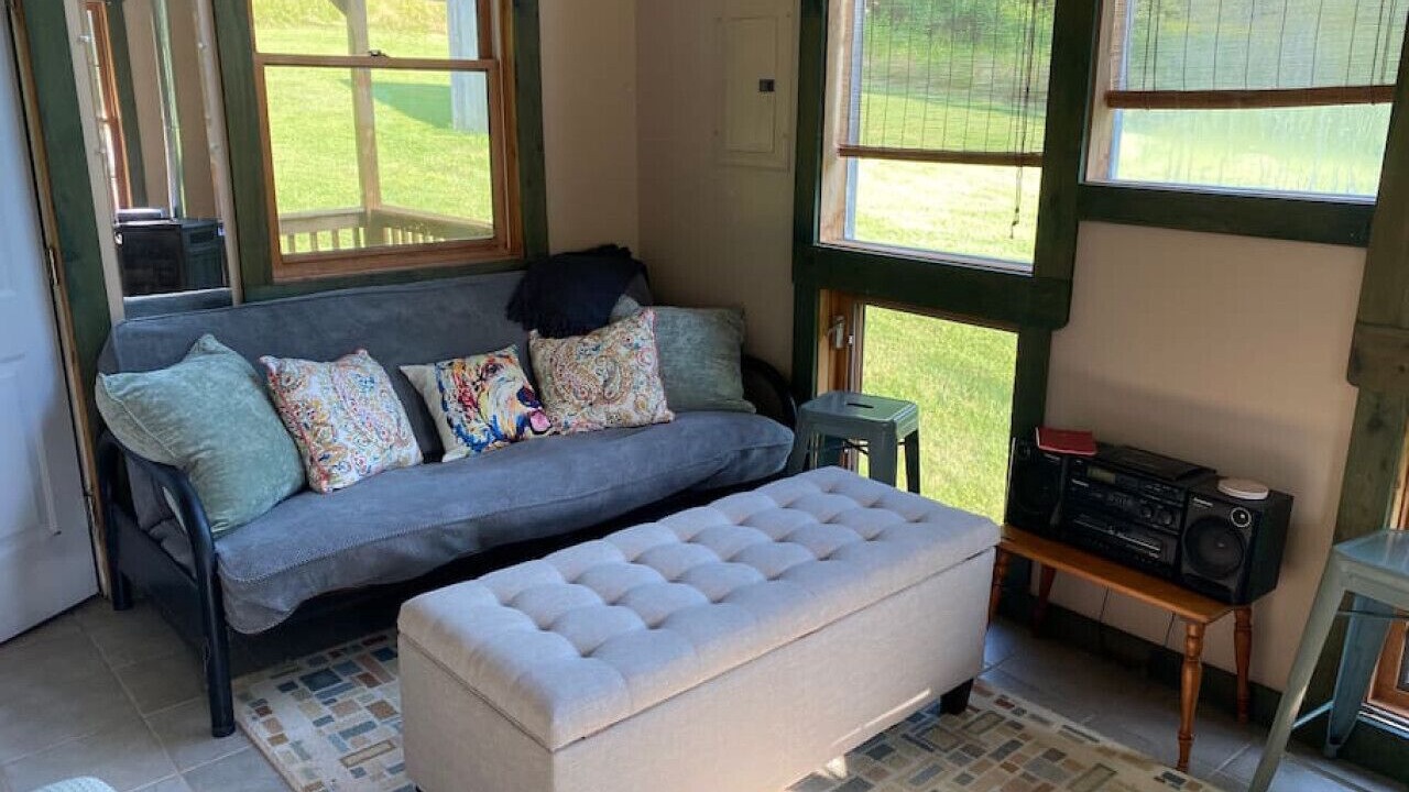 Photo of Livingroom in Waneta