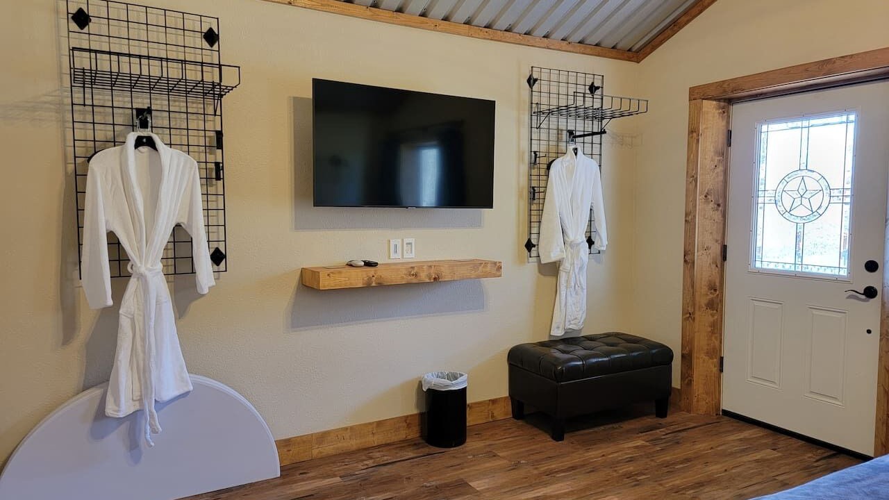 Photo of Bedroom in Wise County