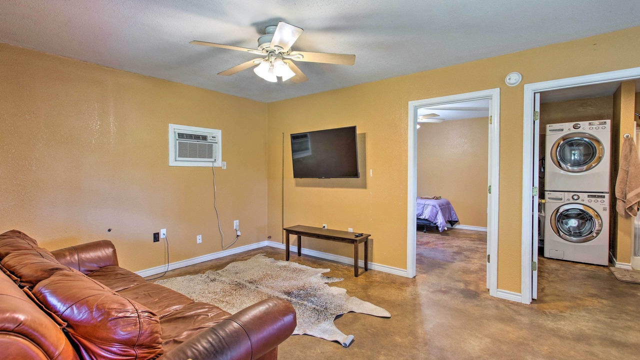 Photo of Livingroom in Collinsville