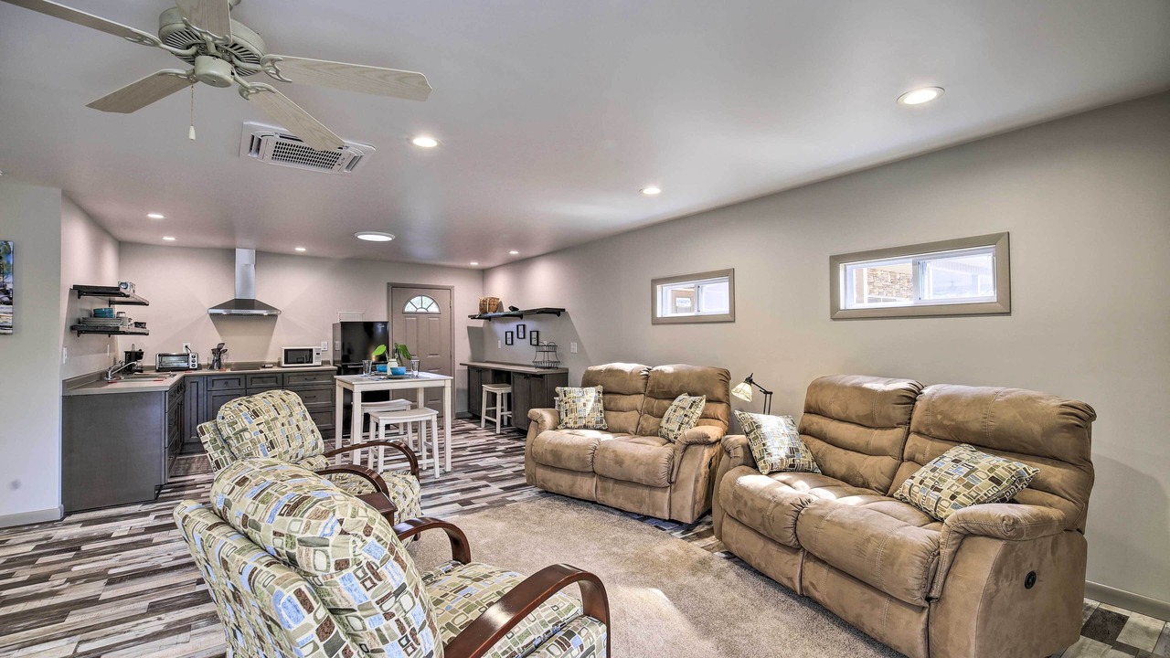 Photo of Livingroom in Elizabethton