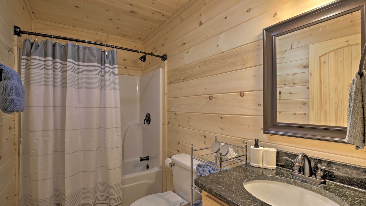 Photo of Bathroom in Murphy