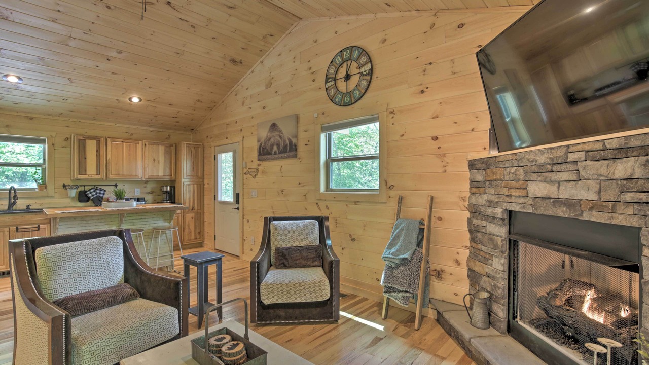 Photo of Livingroom in Murphy