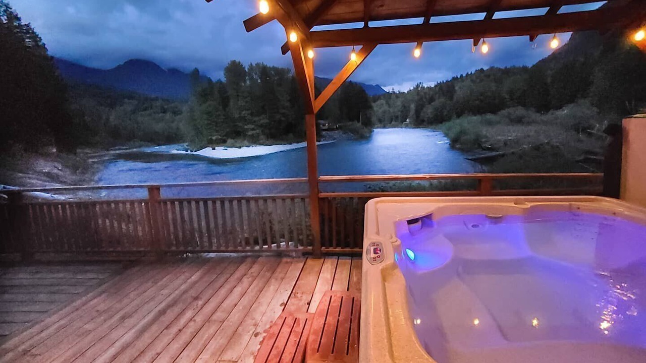 Photo of Outdoor in Gold Bar