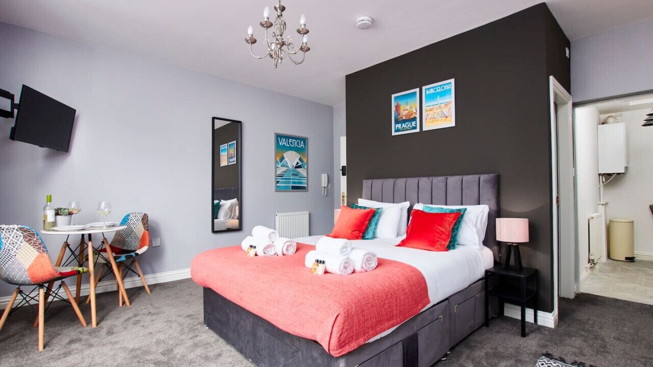 Photo of Bedroom in Castle Donington