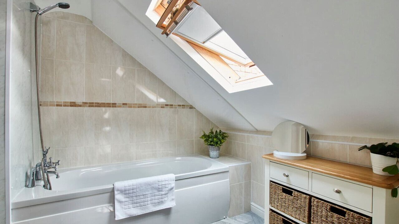 Photo of Bathroom in Castle Donington