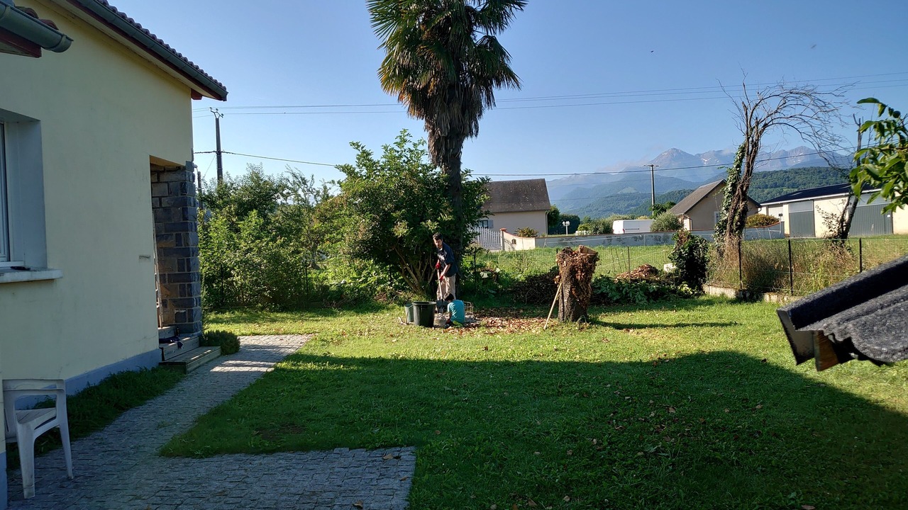 Photo of Outdoor in Antist