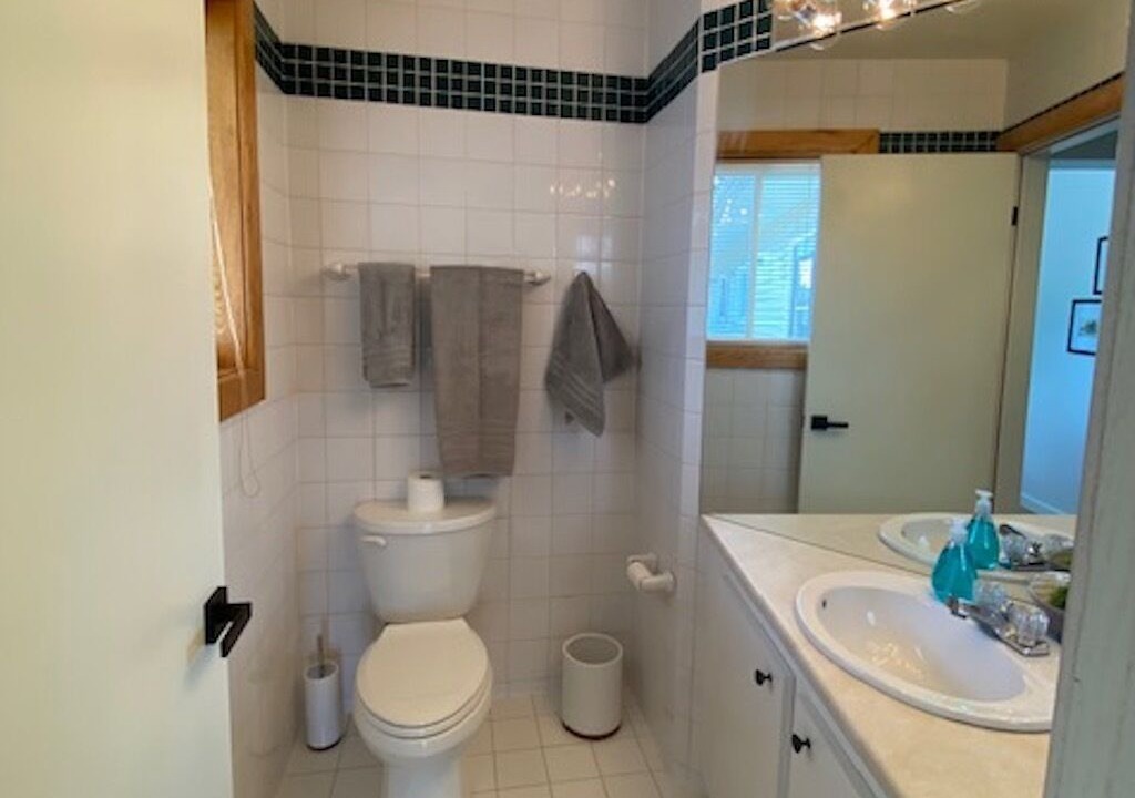Photo of Bathroom in Garden Village