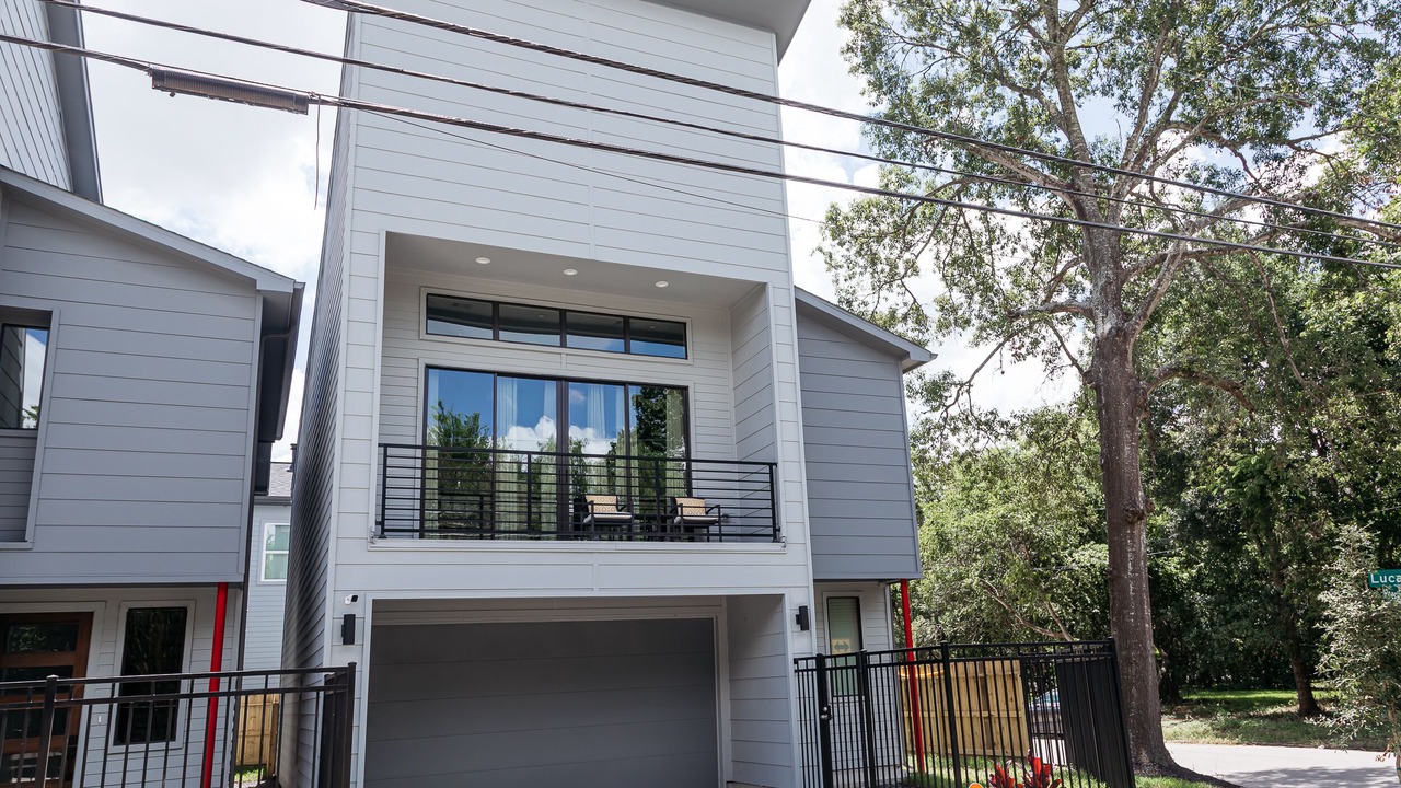 Photo of Outdoor in Riverside Terrace