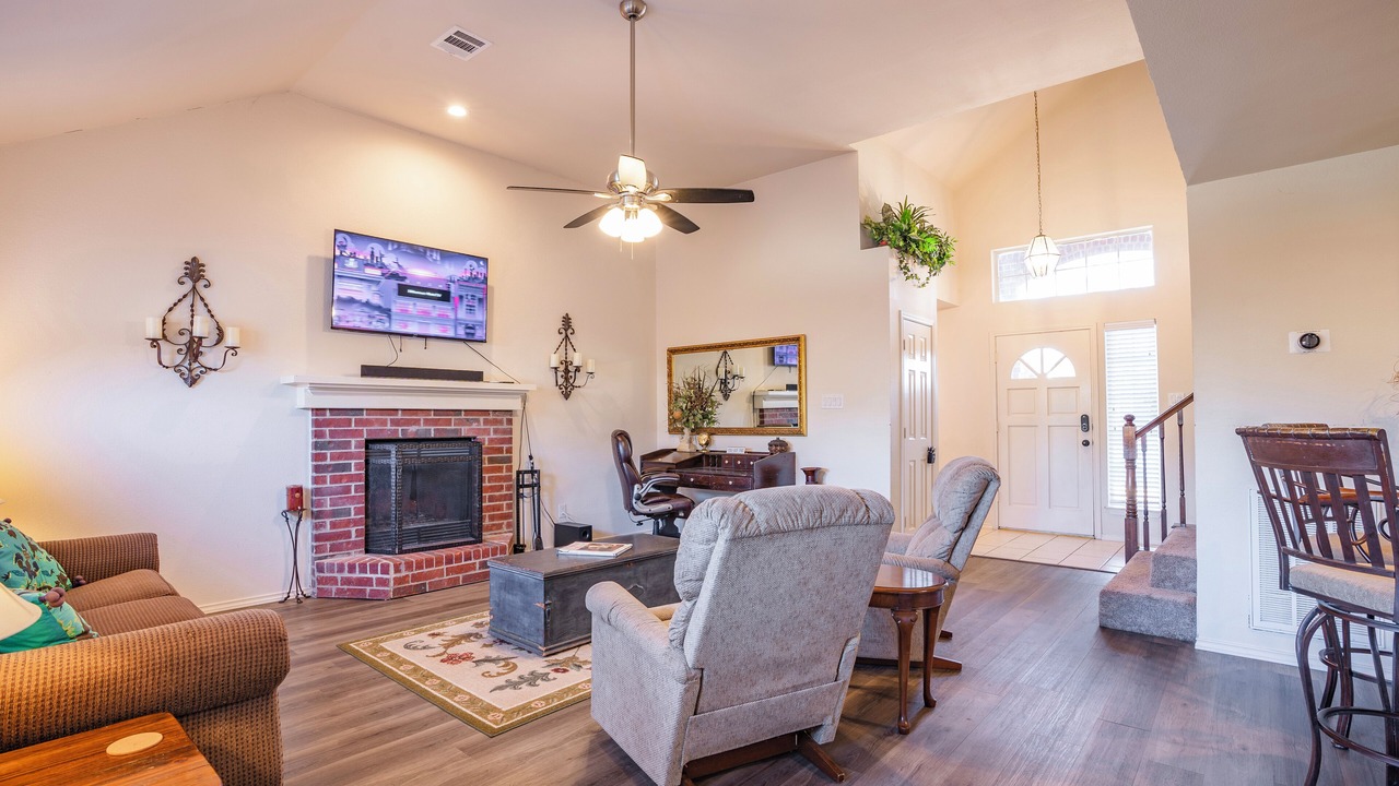 Photo of Livingroom in Allen