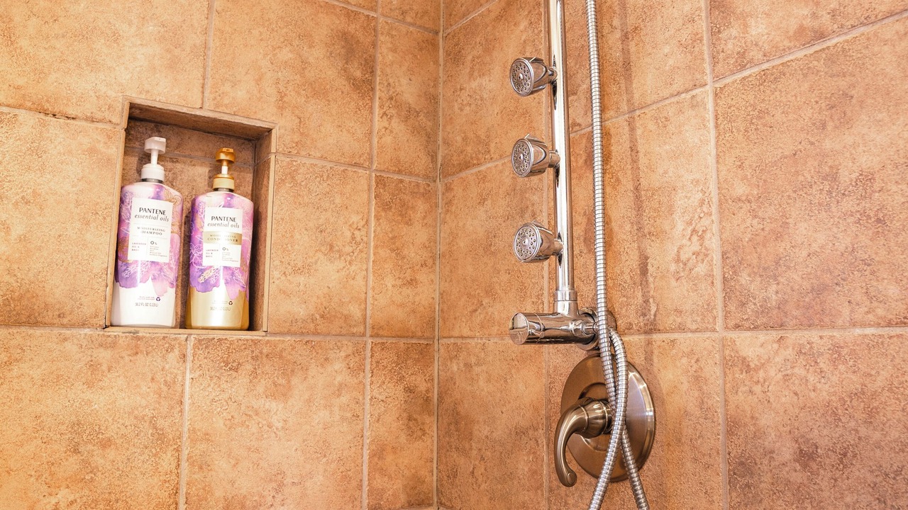 Photo of Bathroom in Allen