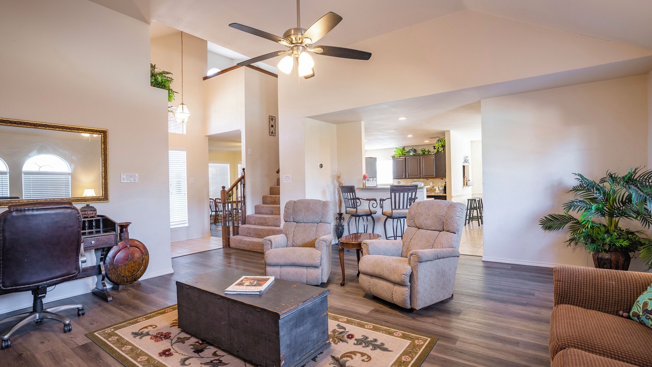 Photo of Livingroom in Allen