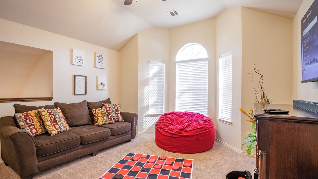 Photo of Livingroom in Allen