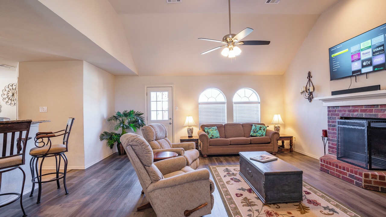 Photo of Livingroom in Allen
