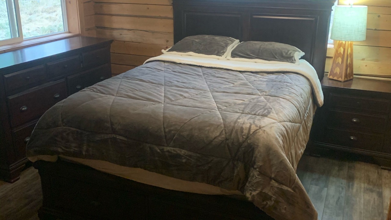 Photo of Bedroom in Four Range