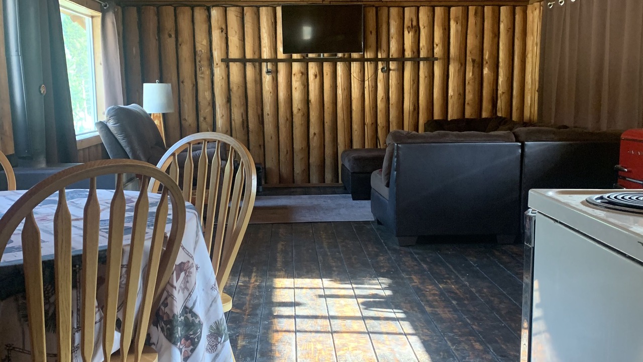 Photo of Livingroom in Four Range