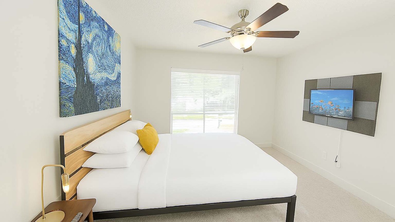 Photo of Bedroom in Uptown