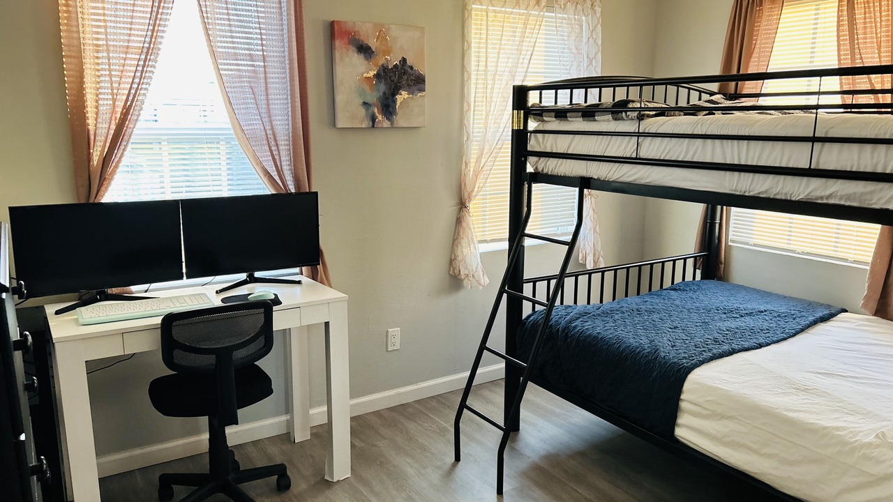 Photo of Bedroom in Galveston