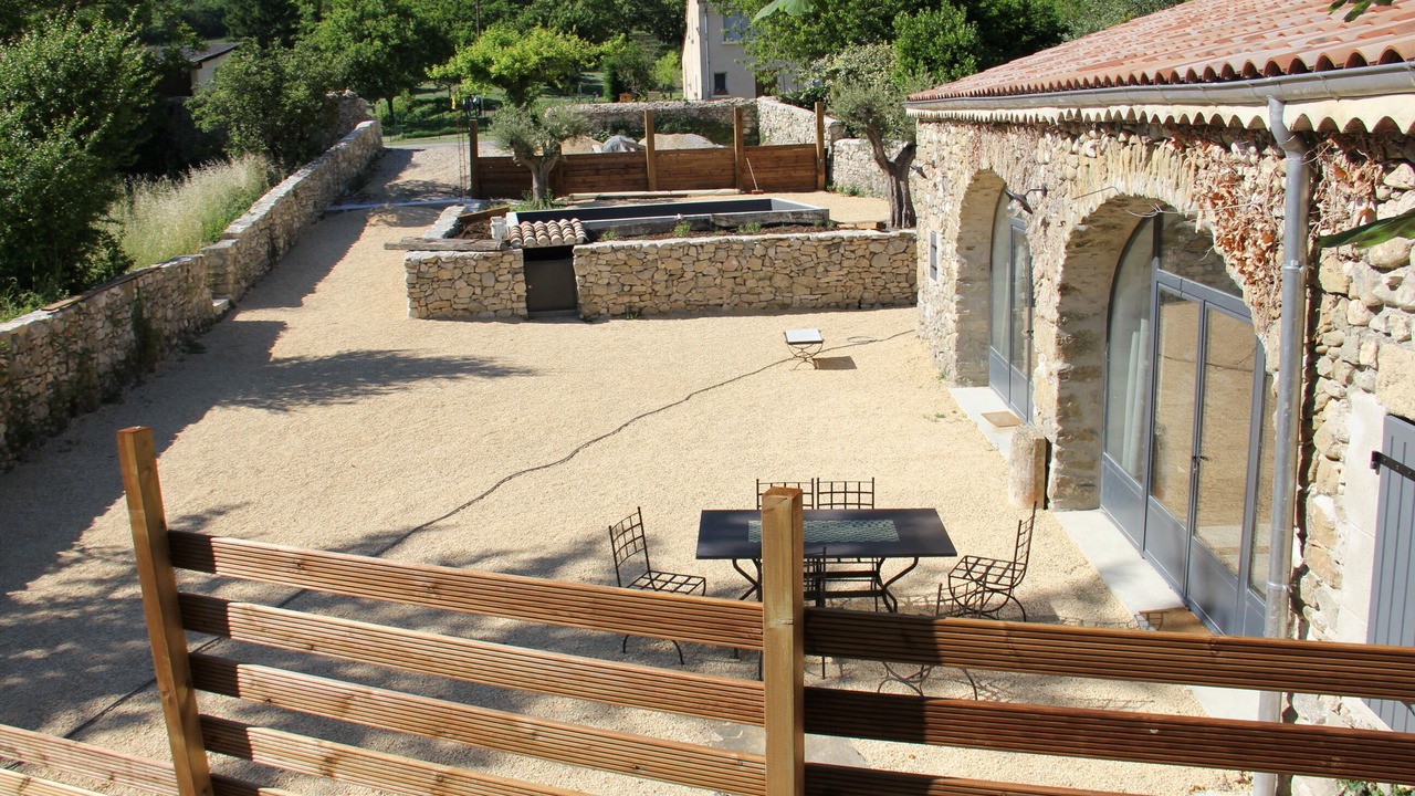 Photo of Outdoor in Saou