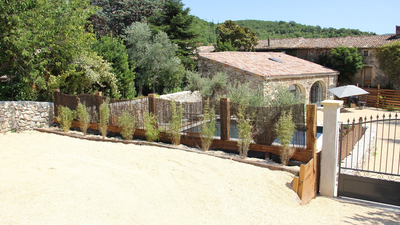 Photo of Outdoor in Saou