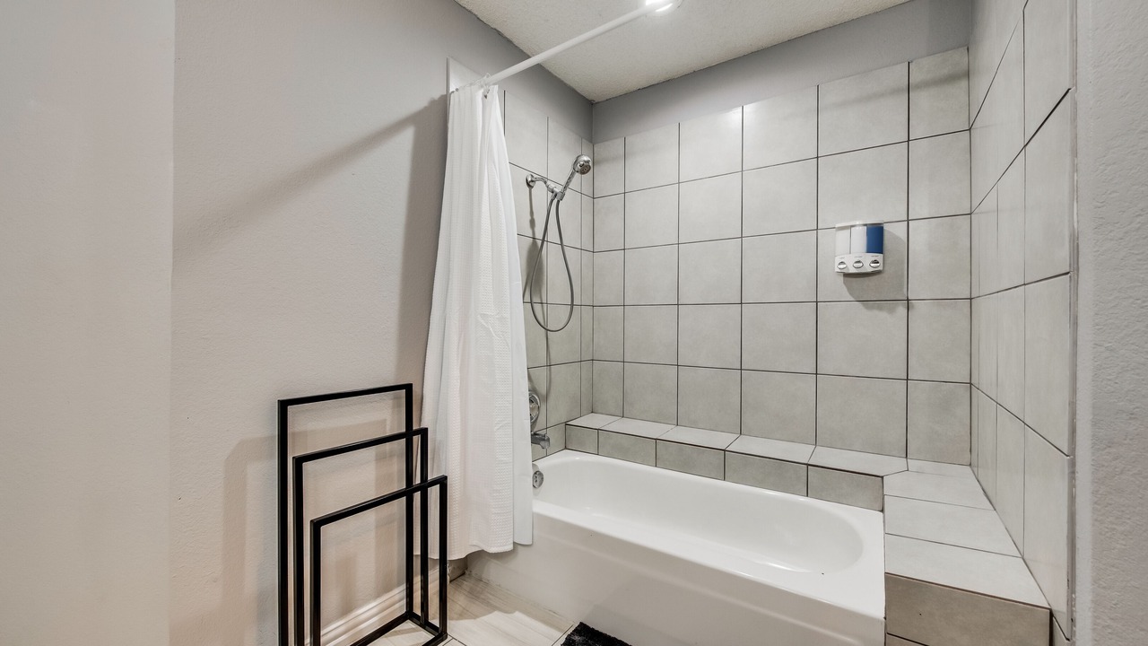 Photo of Bathroom in Lewisville