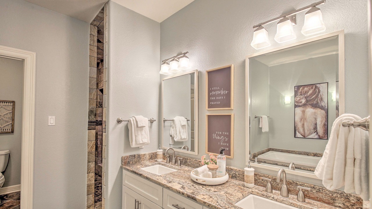 Photo of Bathroom in Seguin