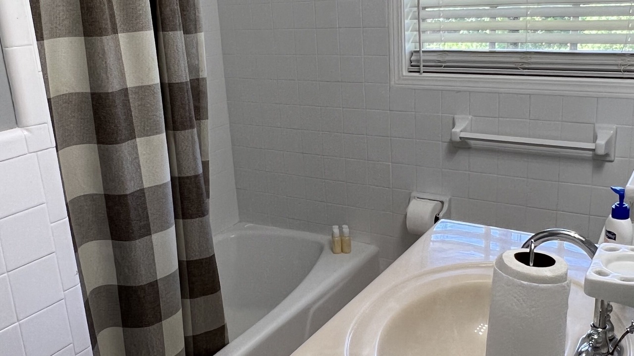 Photo of Bathroom in Clarkdale