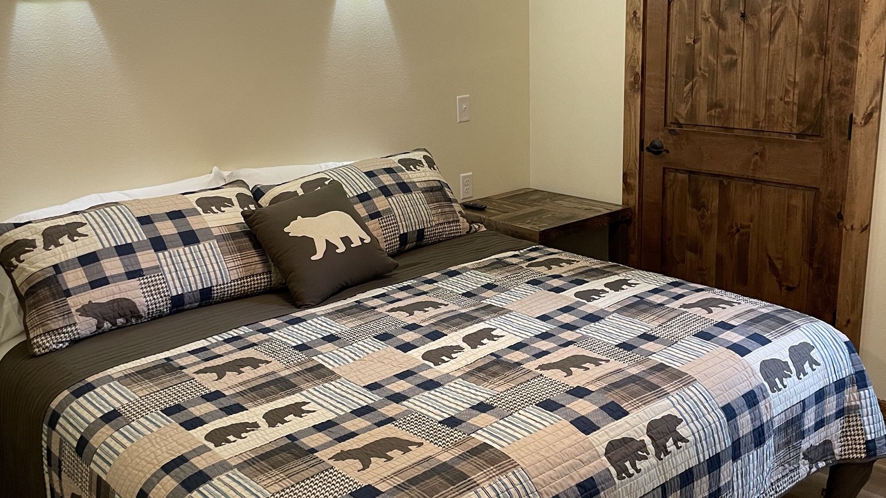 Photo of Bedroom in Branson