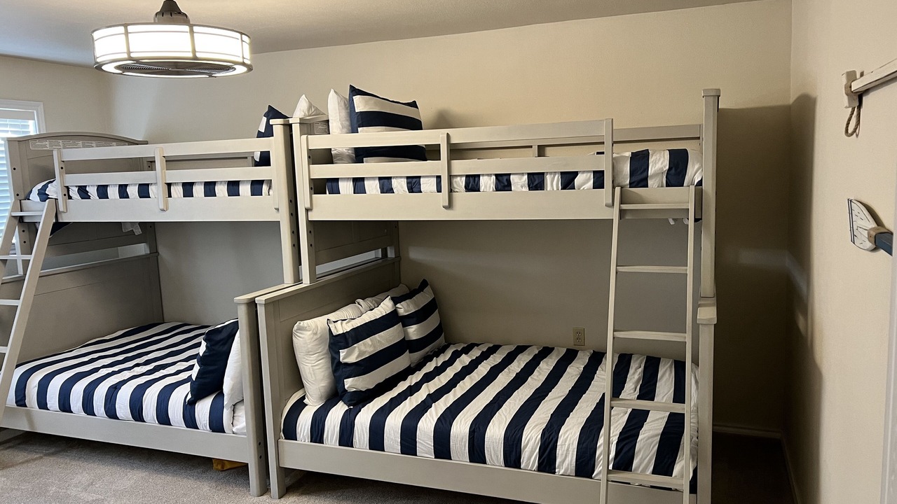 Photo of Bedroom in Graford